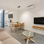 Flateli Espronceda 01 * Barcelona