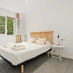 Apartmán Flateli Espronceda 01 *