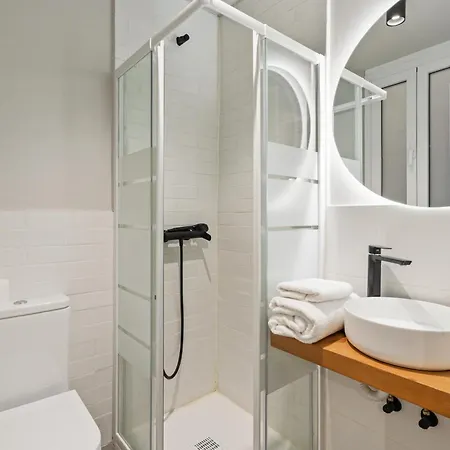 Flateli Espronceda 01 شقة